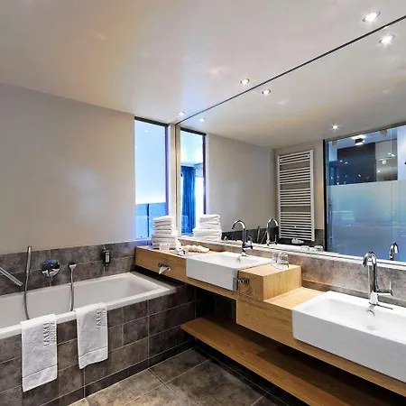 Falkensteiner Sonnenalpe فندق *