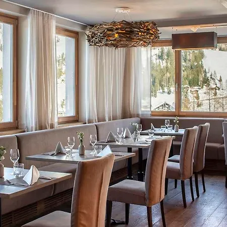Falkensteiner Sonnenalpe Hotel *